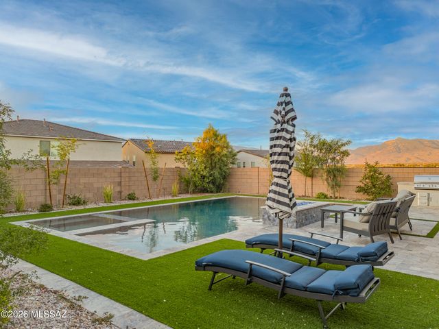 12711 E Lauren Canyon Place, Vail, AZ 85641