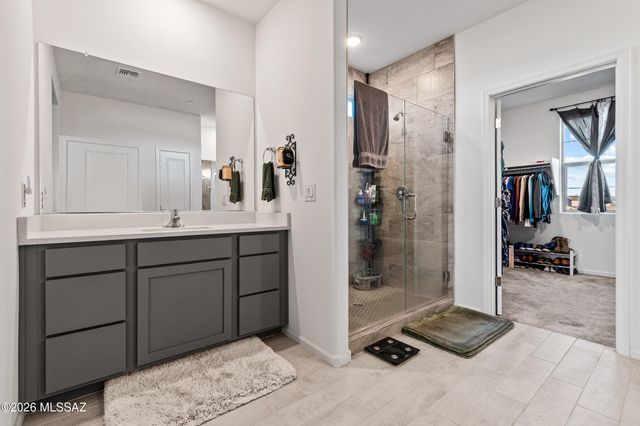 12711 E Lauren Canyon Place, Vail, AZ 85641