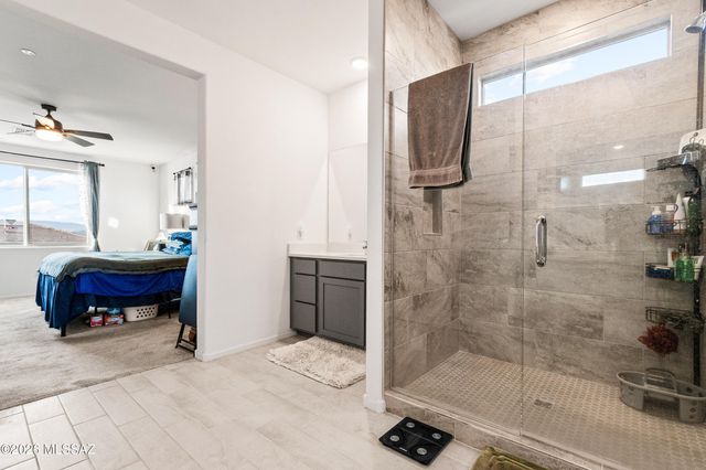 12711 E Lauren Canyon Place, Vail, AZ 85641
