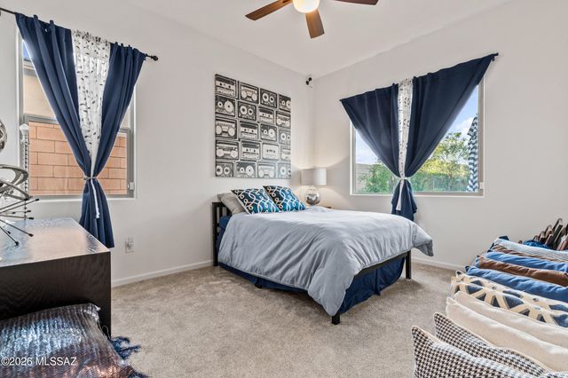 12711 E Lauren Canyon Place, Vail, AZ 85641