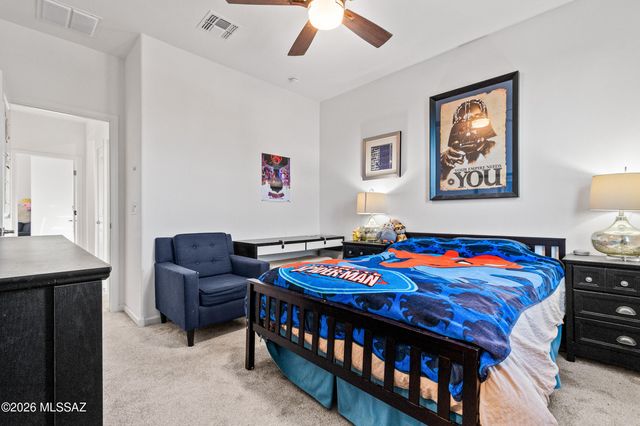 12711 E Lauren Canyon Place, Vail, AZ 85641
