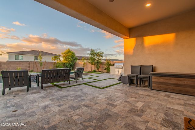 12711 E Lauren Canyon Place, Vail, AZ 85641