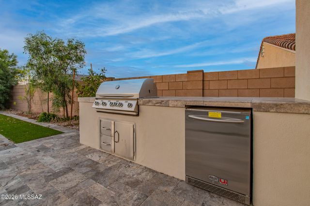12711 E Lauren Canyon Place, Vail, AZ 85641