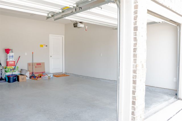 3608 Rolling Meadows Drive, Grand Prairie, TX 76065