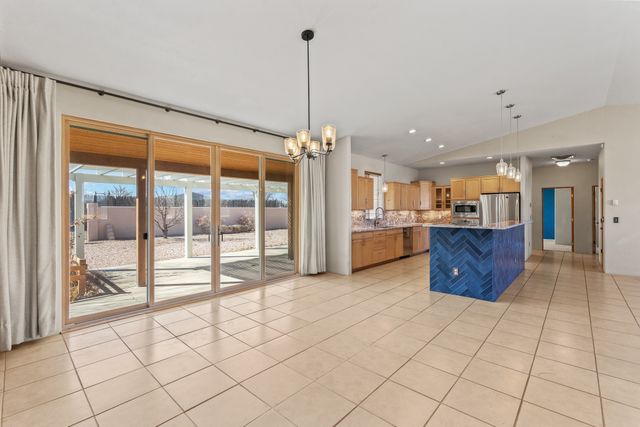 2 Mesilla Verde, Espanola, NM 87532