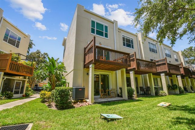 3174 BAYSHORE OAKS DRIVE, Tampa, FL 33611