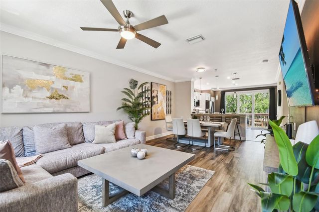 3174 BAYSHORE OAKS DRIVE, Tampa, FL 33611