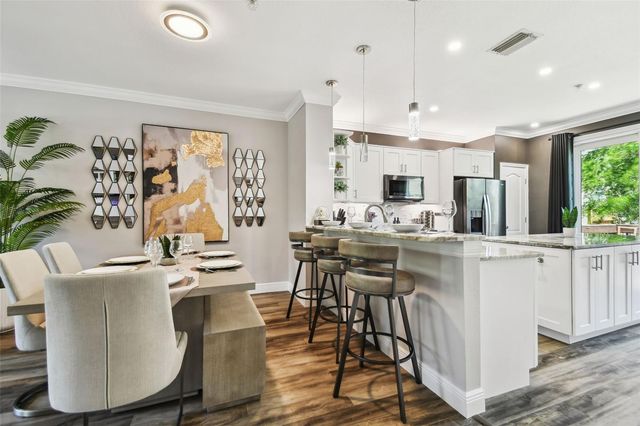 3174 BAYSHORE OAKS DRIVE, Tampa, FL 33611