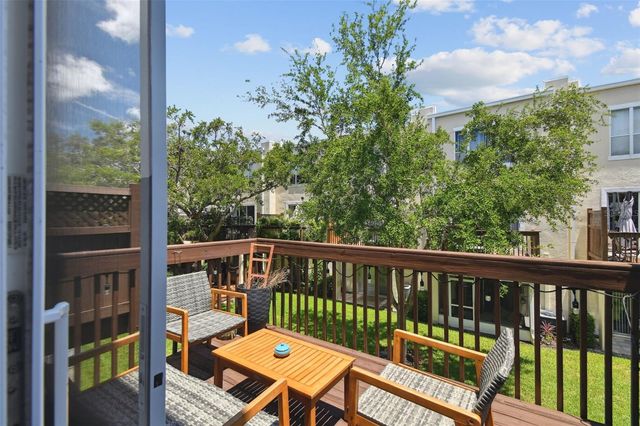 3174 BAYSHORE OAKS DRIVE, Tampa, FL 33611