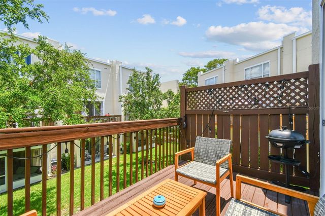 3174 BAYSHORE OAKS DRIVE, Tampa, FL 33611