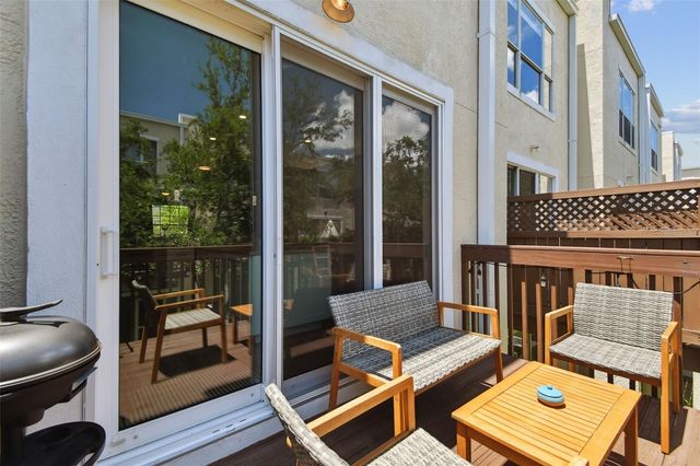 3174 BAYSHORE OAKS DRIVE, Tampa, FL 33611