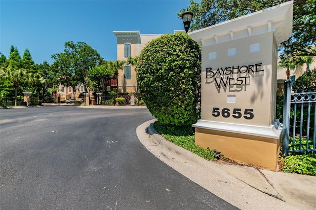 3174 BAYSHORE OAKS DRIVE, Tampa, FL 33611