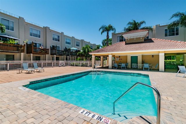 3174 BAYSHORE OAKS DRIVE, Tampa, FL 33611