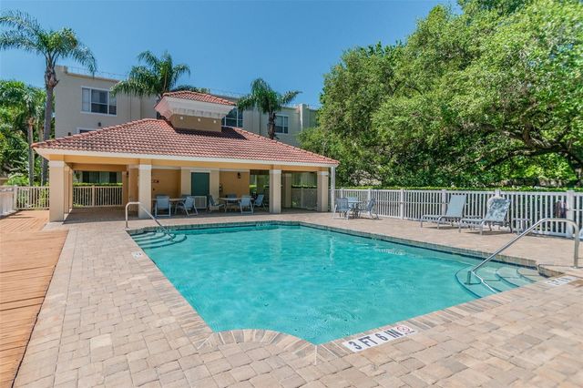 3174 BAYSHORE OAKS DRIVE, Tampa, FL 33611