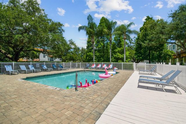 3174 BAYSHORE OAKS DRIVE, Tampa, FL 33611