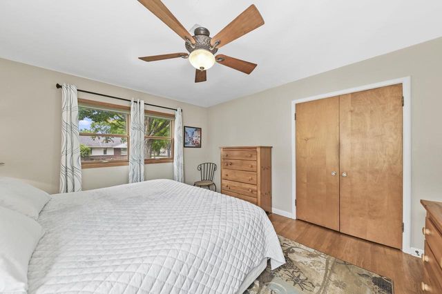3634 N 97th PLACE, Milwaukee, WI 53222