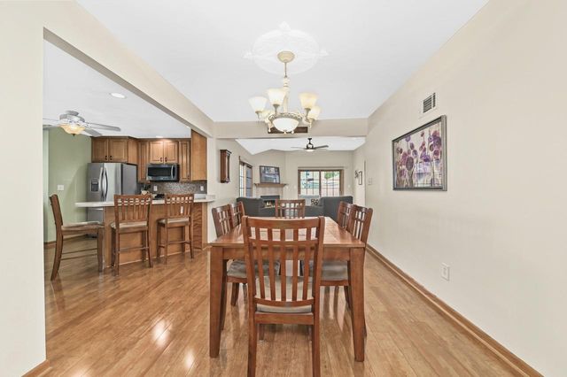 3634 N 97th PLACE, Milwaukee, WI 53222