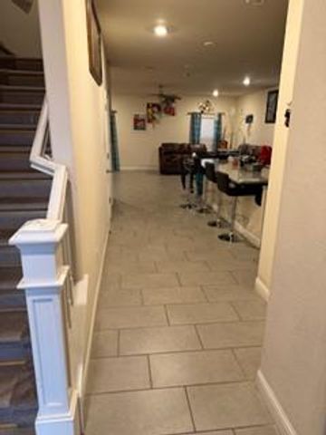 1616 N Delbert Avenue, Fresno, CA 93722