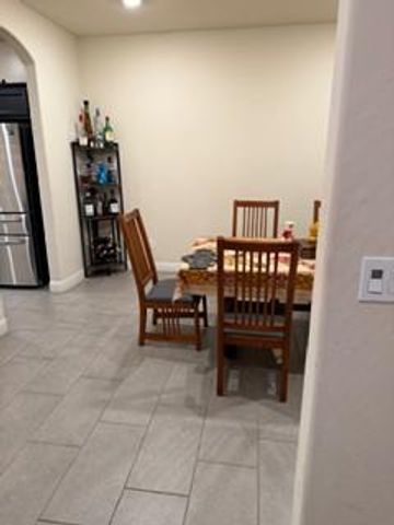 1616 N Delbert Avenue, Fresno, CA 93722