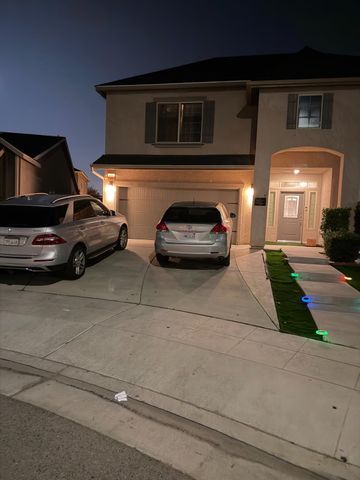 1616 N Delbert Avenue, Fresno, CA 93722