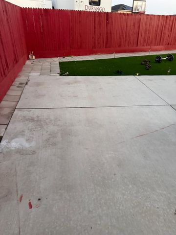 1616 N Delbert Avenue, Fresno, CA 93722