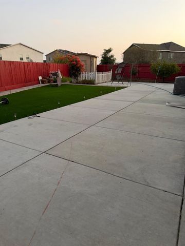 1616 N Delbert Avenue, Fresno, CA 93722