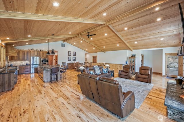 92 Broken O Lane, Leavenworth, WA 98826