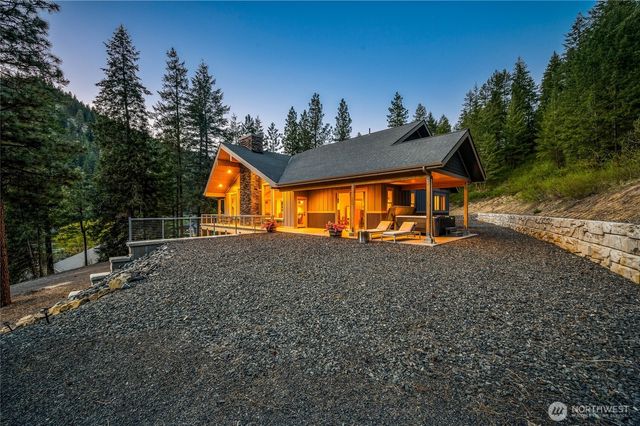 92 Broken O Lane, Leavenworth, WA 98826
