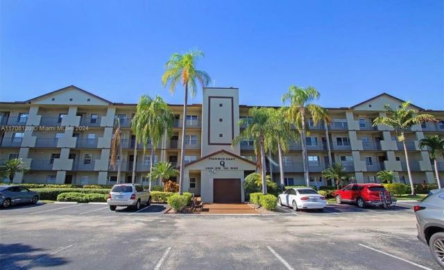 1400 SW 131st Way 408q, Pembroke Pines, FL 33027