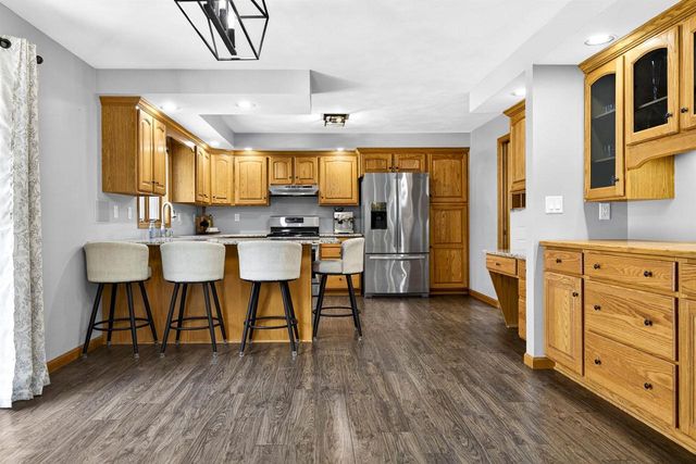 N371 FIELDSIDE LANE, Appleton, WI 54915