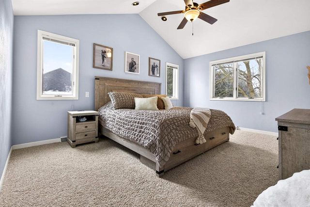 N371 FIELDSIDE LANE, Appleton, WI 54915