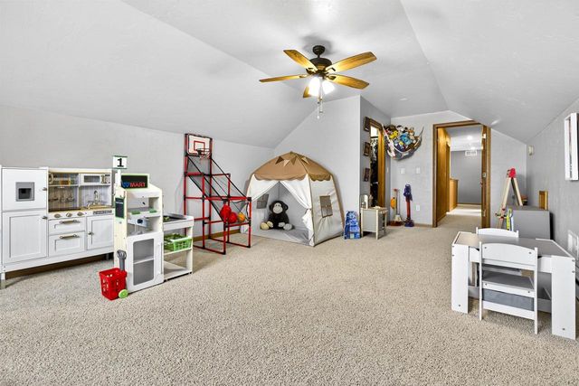 N371 FIELDSIDE LANE, Appleton, WI 54915