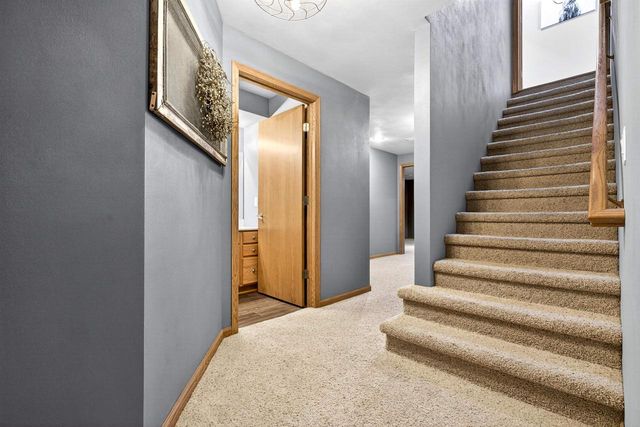 N371 FIELDSIDE LANE, Appleton, WI 54915