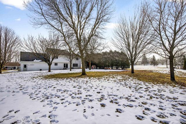 N371 FIELDSIDE LANE, Appleton, WI 54915