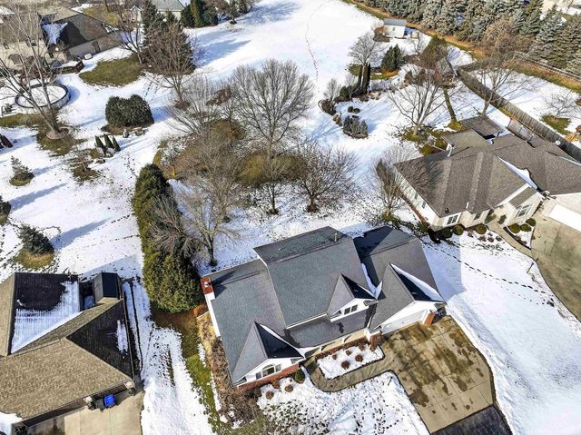 N371 FIELDSIDE LANE, Appleton, WI 54915