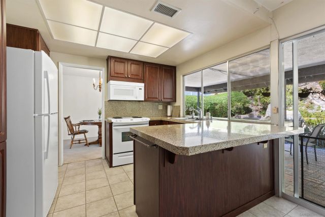 16174 Mesto Drive, San Diego, CA 92128