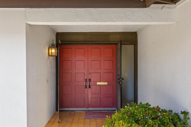 16174 Mesto Drive, San Diego, CA 92128