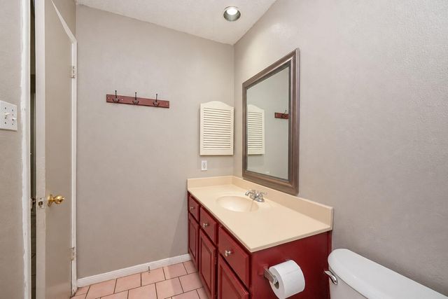 9319 Belle Park Drive, Houston, TX 77099