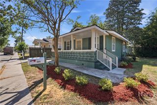 305 Treat Avenue, Savannah, GA 31404