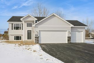 1012 Brandenburg Circle, Waverly, MN 55390
