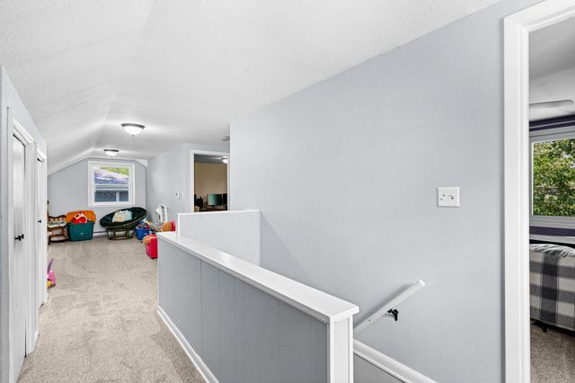 2412 Chambersburg Avenue, Duluth, MN 55811