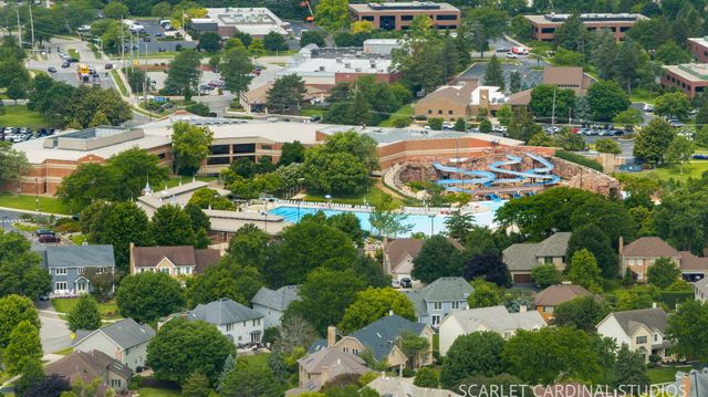 1881 Cambridge Lane, Wheaton, IL 60189