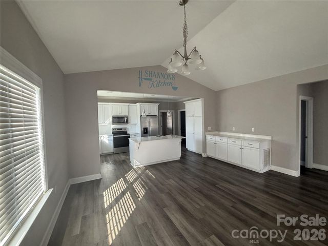 417 E Virginia Avenue, Bessemer City, NC 28016
