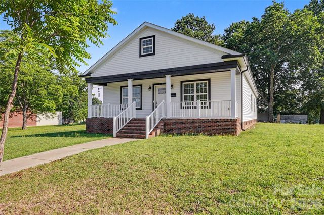 417 E Virginia Avenue, Bessemer City, NC 28016