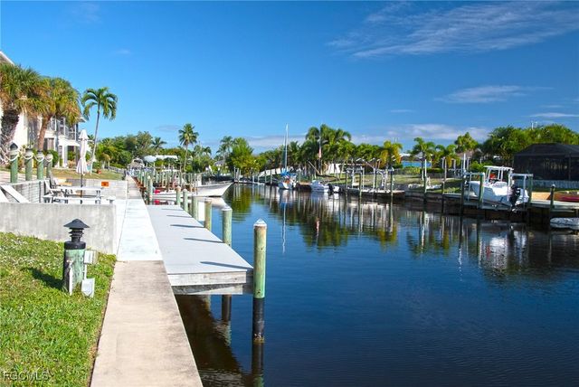 3901 Del Prado BLVD S 202, Cape Coral, FL 33904