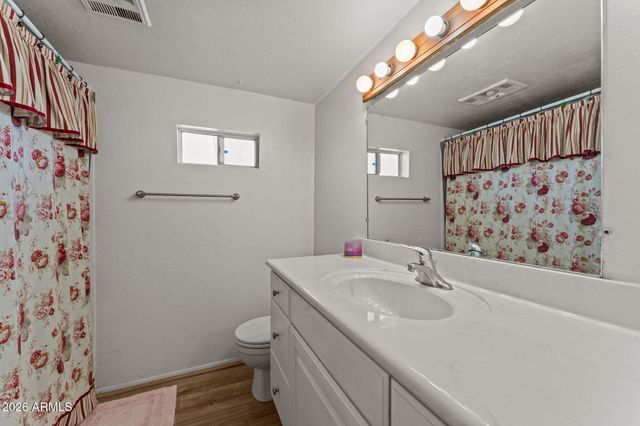 100 SWILLING Avenue, Wickenburg, AZ 85390