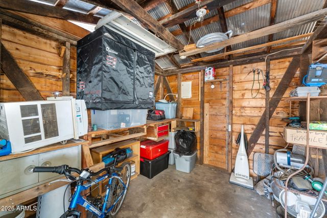 100 SWILLING Avenue, Wickenburg, AZ 85390