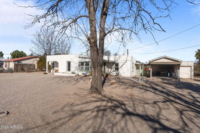 100 SWILLING Avenue, Wickenburg, AZ 85390