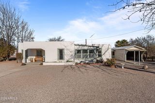 100 SWILLING Avenue, Wickenburg, AZ 85390