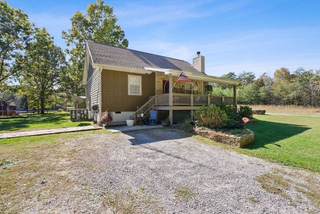 318 Snow Falls Lane, Dayton, TN 37321
